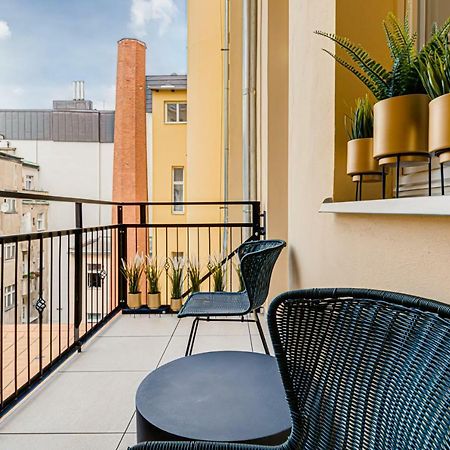 My Prague Apartments Stepanska Bagian luar foto