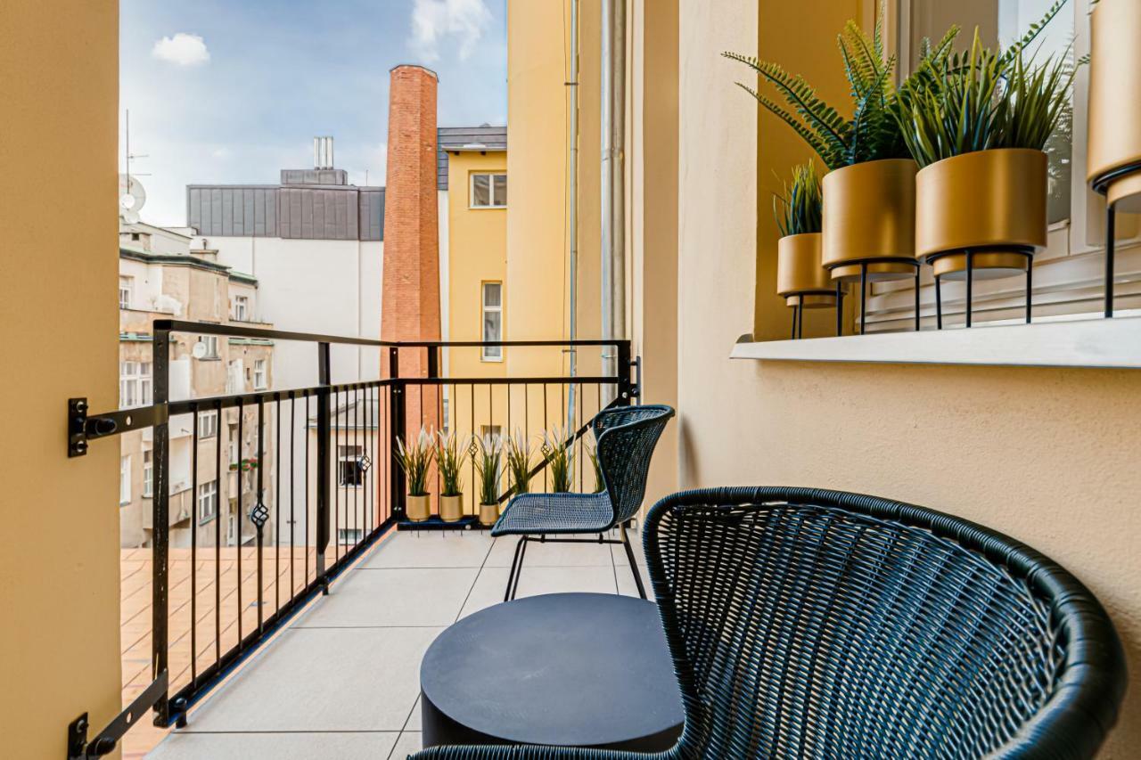 My Prague Apartments Stepanska Bagian luar foto