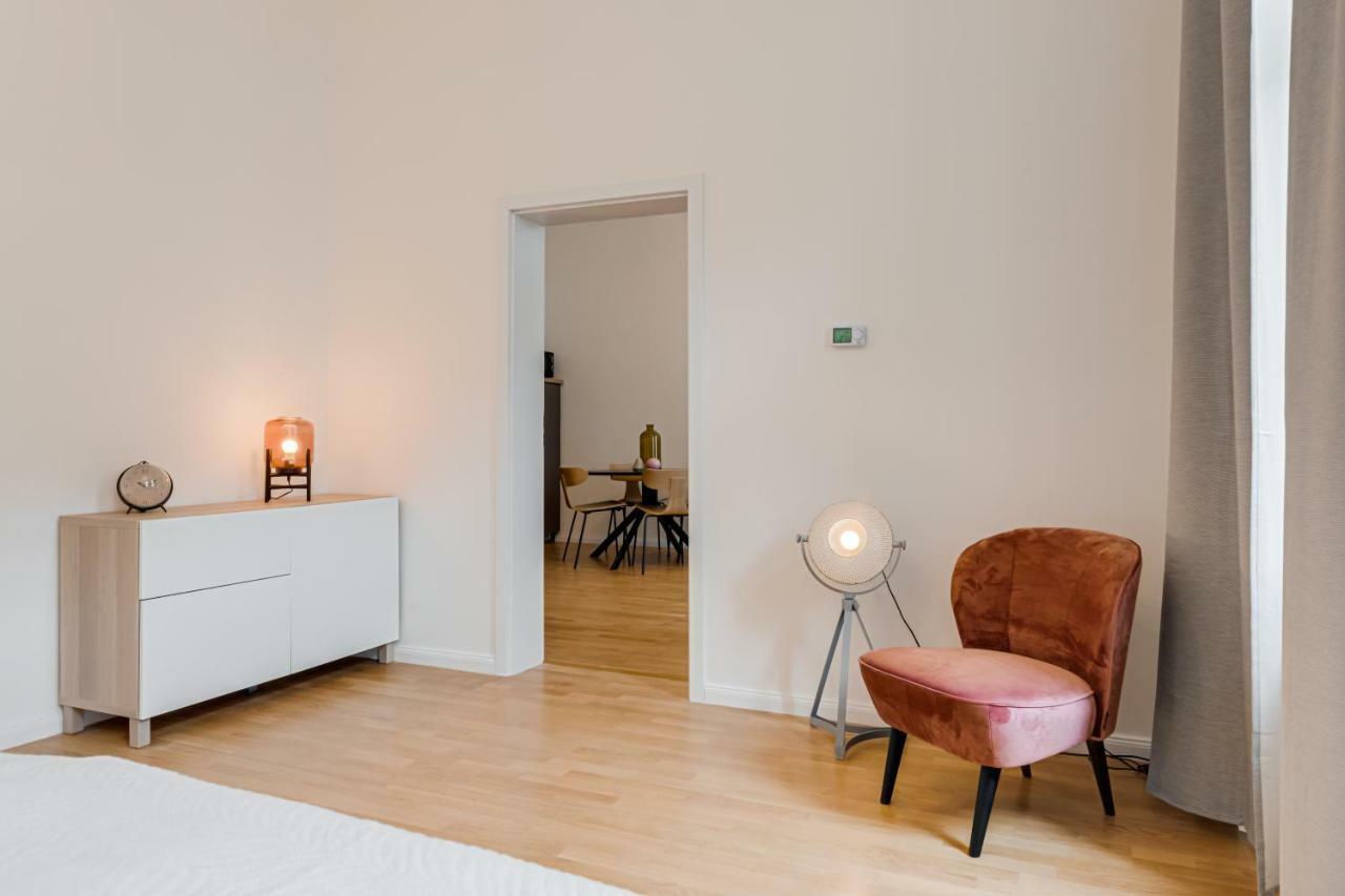 My Prague Apartments Stepanska Bagian luar foto