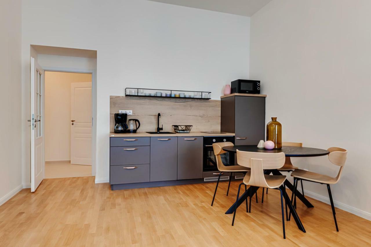 My Prague Apartments Stepanska Bagian luar foto